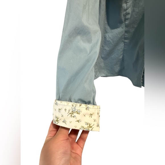 Dockers Women’s Button-Up Shirt – Classic Y2K Style with Floral Trim – Size L - Picture 4 of 7